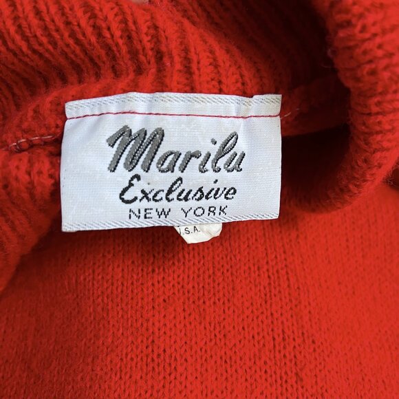 80’s red sweater with feather appliques - Picture 4 of 4